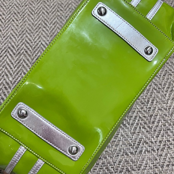 Maxximum New York Womens Handbag Purse Lime Green Boho Designer NWT READ - Picture 3 of 11